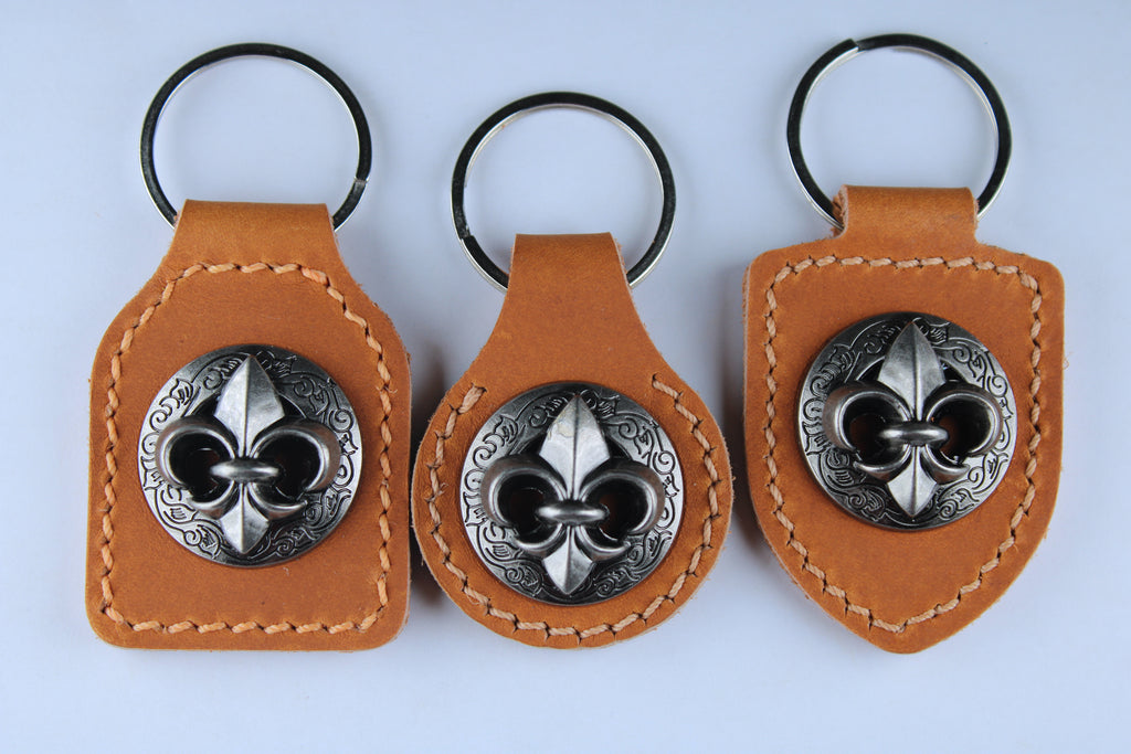 The Fleur-de-Lis Medallion Keychain