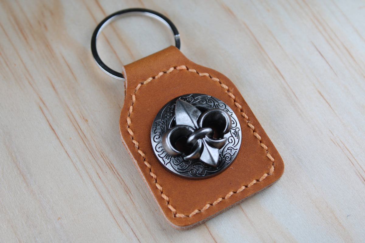 The Fleur-de-Lis Medallion Keychain