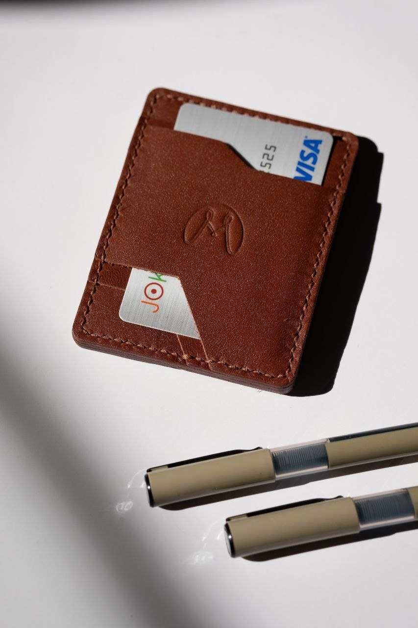 Slim 4-Pocket Cardholder