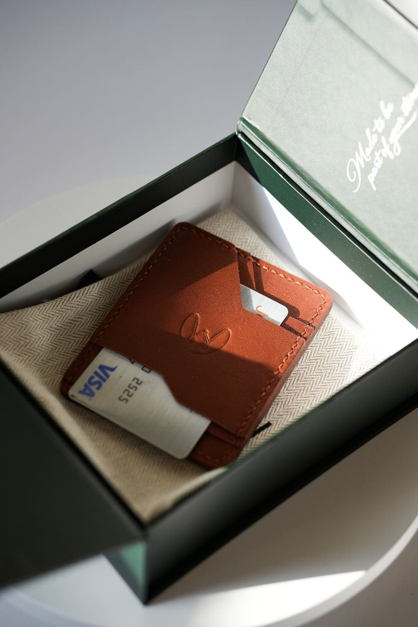 Slim 4-Pocket Cardholder
