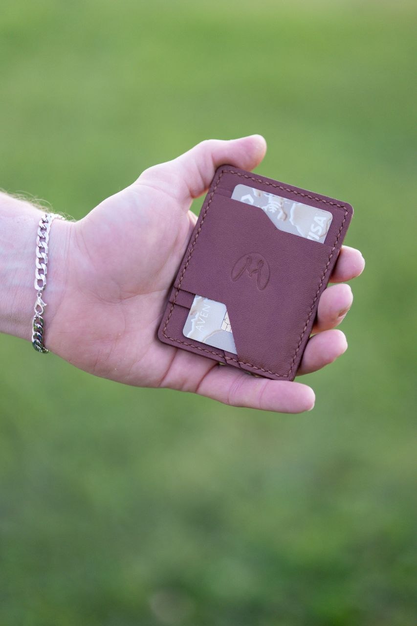 Slim 4-Pocket Cardholder